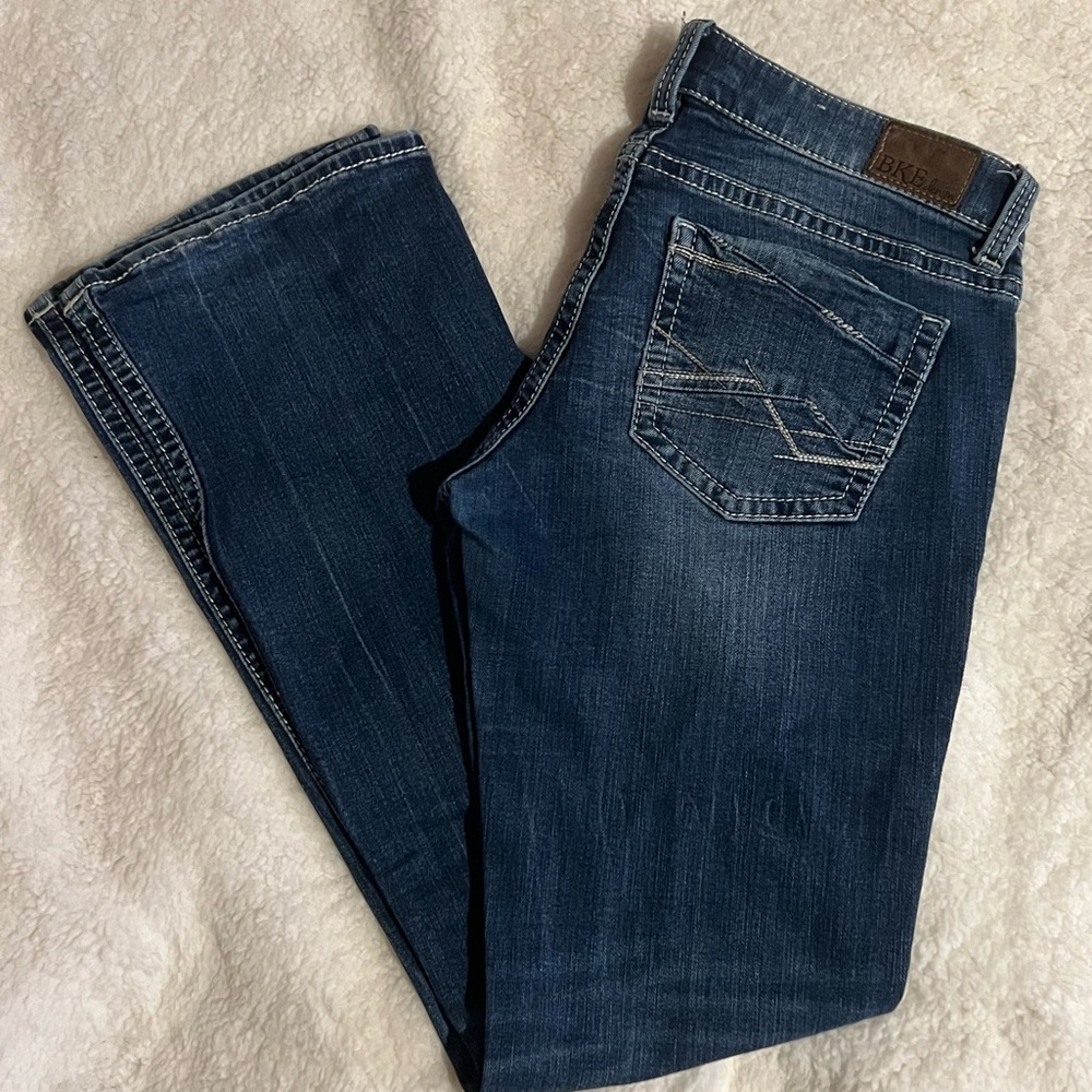 Women’s size 28L BKE jeans